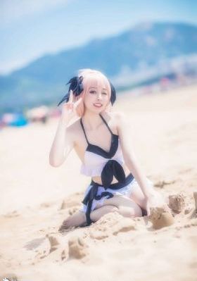 亚洲综合精品一区二区_BD高清欧美在线观看