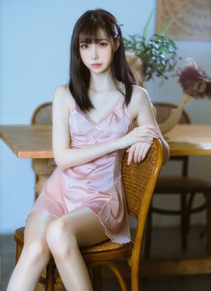 中文字幕人妻痴女电车视频_1080P高清免费观看