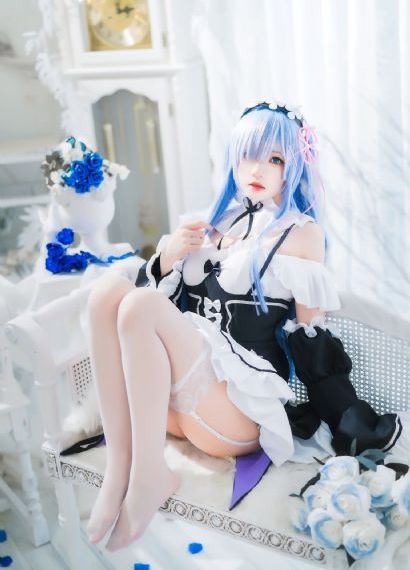 国产美女精品自在线不卡_BD国语电影完整版