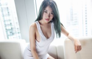 欧美AV无码成人精品_720日韩电影在线