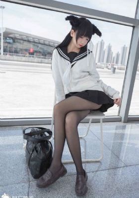 日本人妻丝袜秘书无码_高清电影观看