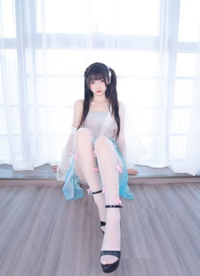 久久国产超碰女女AV_日本成人在线