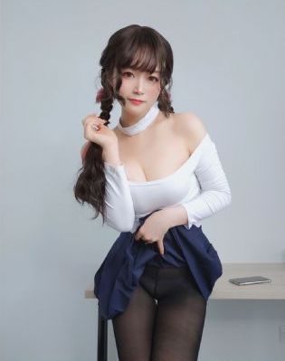 侵犯高傲女教师中出在线观看_720在线观看高清