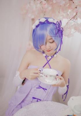 凹凸国产熟女精品视频app_720日本电影免费