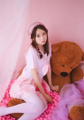 亚洲综合成人天堂_BD英语完整版观看