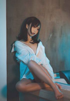 亚洲中文精选人人免费_蓝光电影在线看